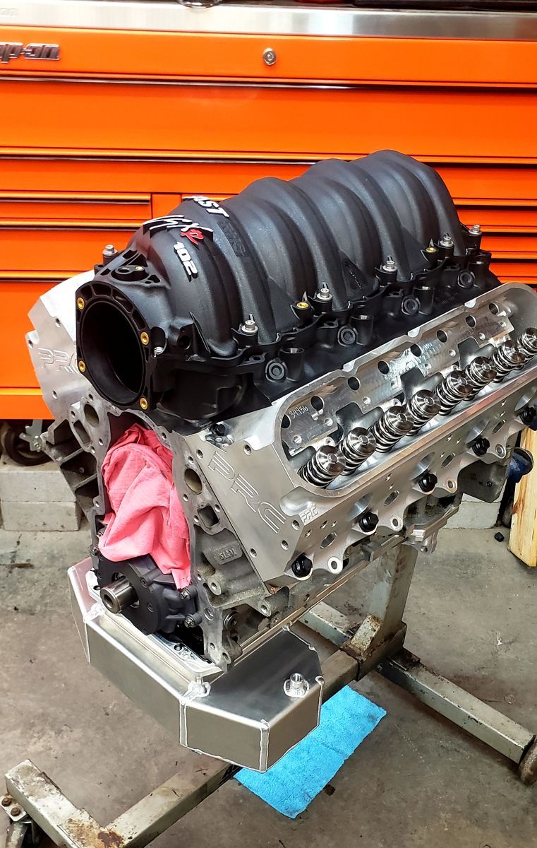 FAST LSXR 102 intake bolted to the PRC heads